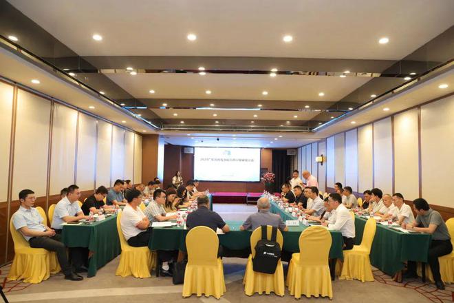 2024广东省仿石涂料发展报告发布共迎高质量发展新机遇