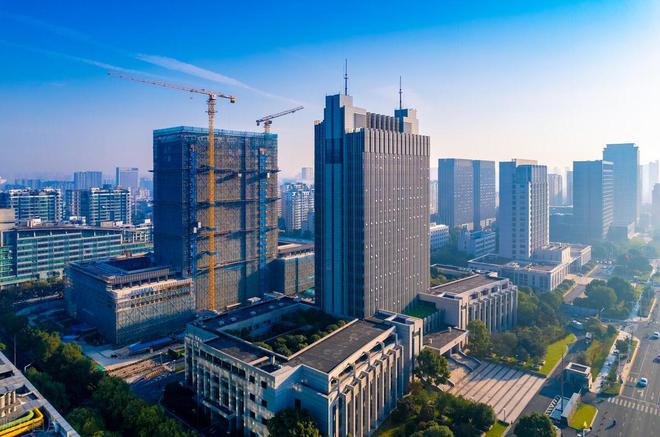 中建三局强势崛起：连中6标喜提52亿元！