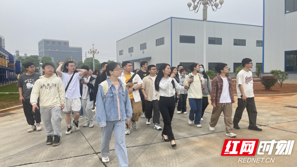 球盟会：产学研携手“革新”环保涂料瞄准绿色产业新蓝海丨走上生产线的好成果(图4)