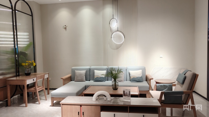 从“油性漆”到“水性漆”！江西赣州南康家具厂的绿色转型记