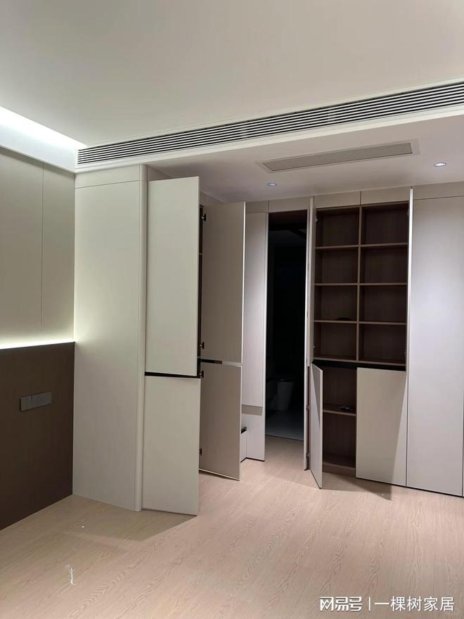 盛万霆全屋定制整装：简约美学触手可及！